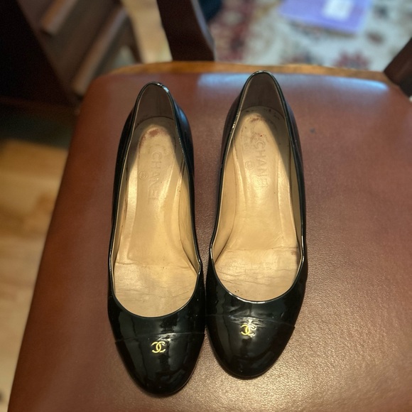 Chanel patent leather flats - Picture 7 of 9